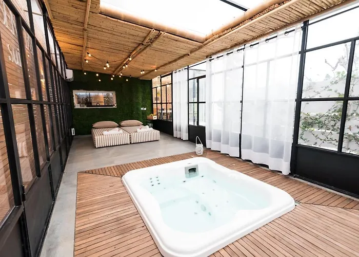 Essential * קאסארנו